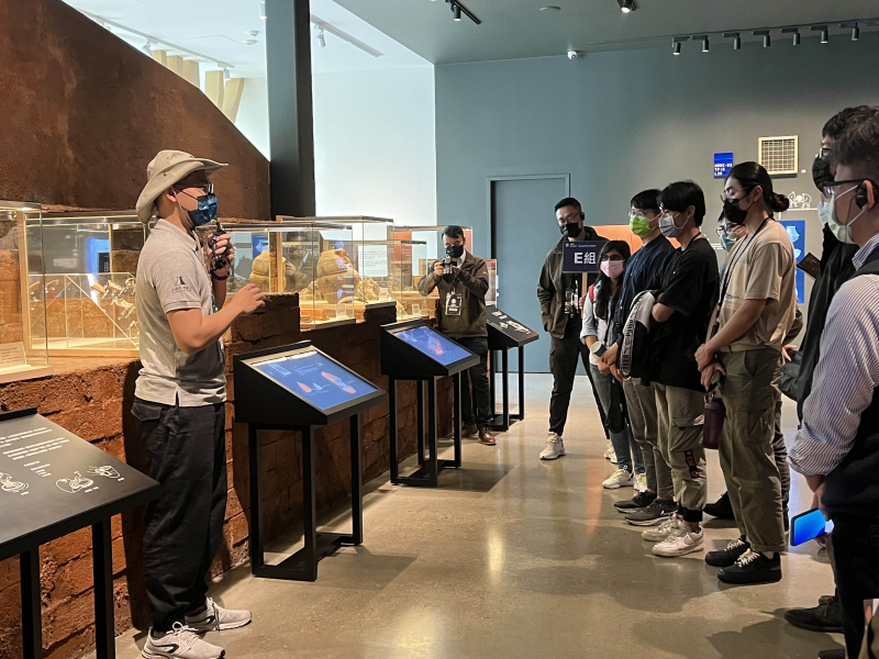 K8·凯发(中国)天生赢家·一触即发招募員工為文化志工，擔任文化館導覽大使，積極推廣文資保存、文史教育